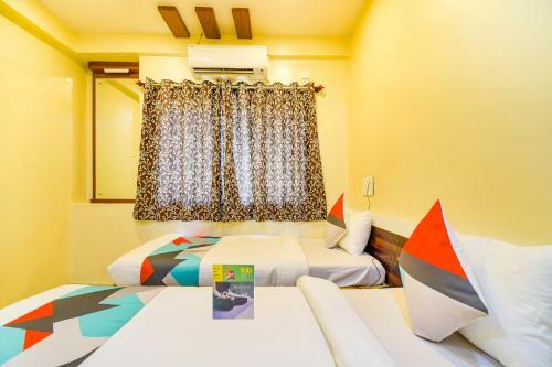 Hotel Fabexpress Gandharva Residency