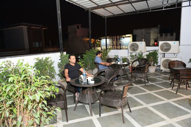 Hotel Cabana @ Pahar Ganj