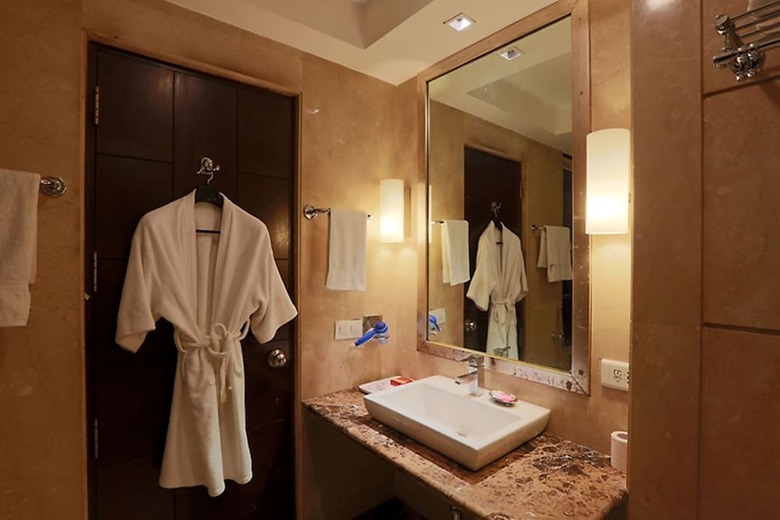 Hotel Airport Residency