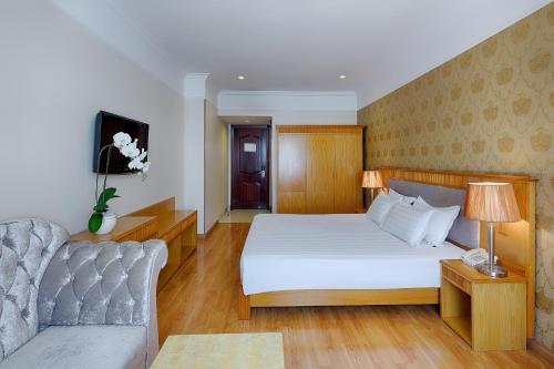 Silverland Central Hotel & Spa
