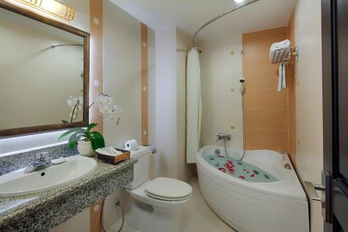 Silverland Central Hotel & Spa