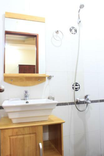 Yen Trang 2 Hotel