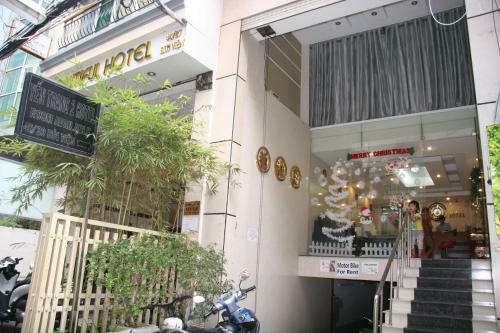 Yen Trang 2 Hotel