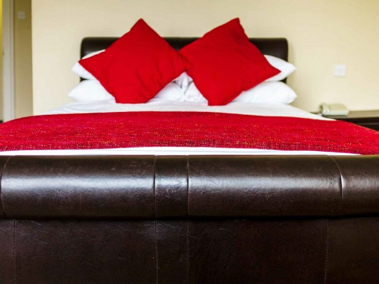 Devonshire House Hotel