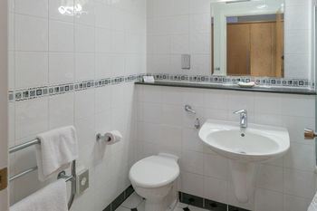The Telford Whitehouse Hotel