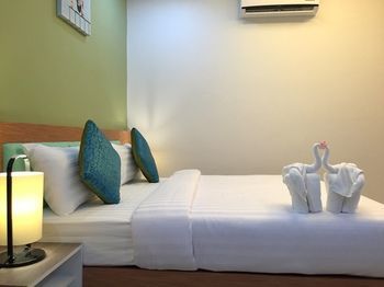Albergue Samed Port View