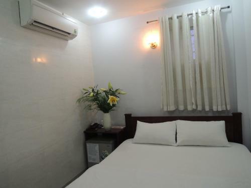 Hostal Vy Khanh Guesthouse
