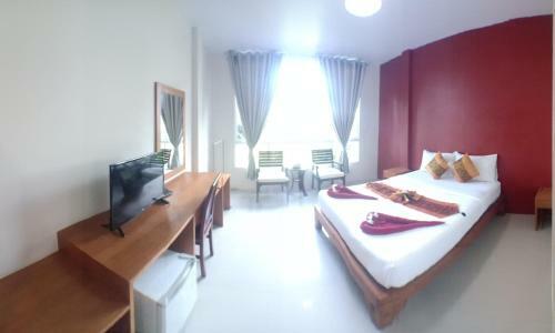 Hotel Baannoksuan Resort