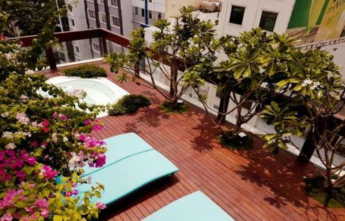 Hotel A & Em - 280 Le Thanh Ton