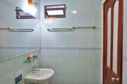 Giang Son Hotel