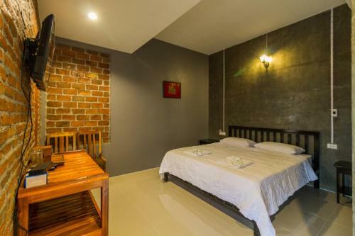 Koh Jum Hostel