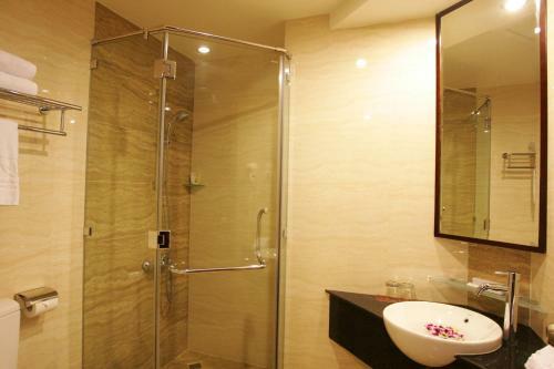 Sanouva Saigon Hotel