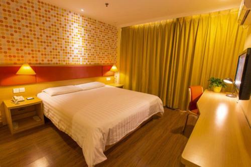 Hotel Home Inn Jining Guhuai Road
