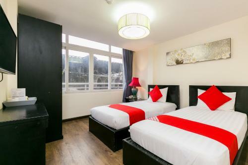 Seventy Hotel