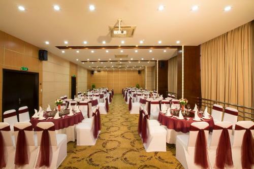 Vien Dong Hotel