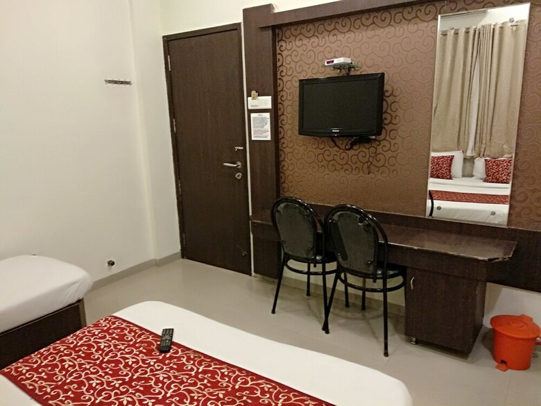 Hotel Sai Grand Castle Inn