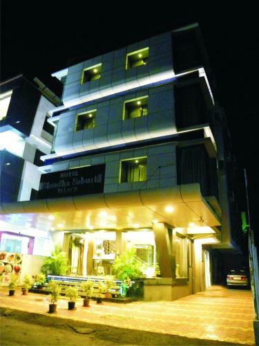 Hotel Shradha Saburi Palace