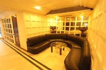 Hotel Oyo Rooms Textile Market