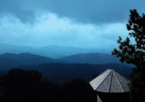 Hotel Poetree Sarovar Portico, Thekkady