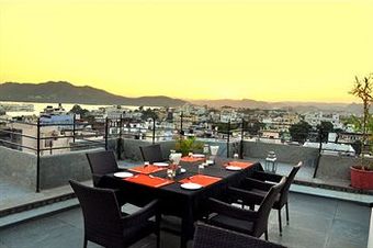 Hotel Madri Haveli