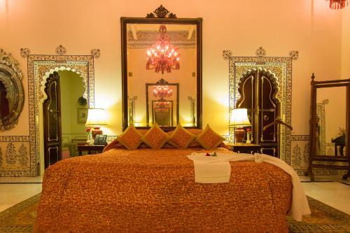 Hotel Shiv Niwas Palace - Grand Heritage