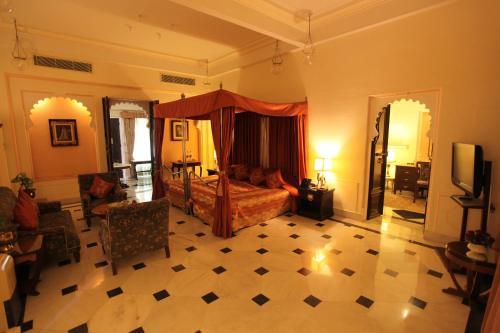 Hotel Shiv Niwas Palace - Grand Heritage