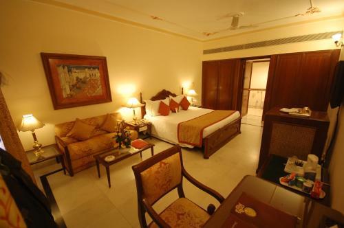 Hotel Shiv Niwas Palace - Grand Heritage