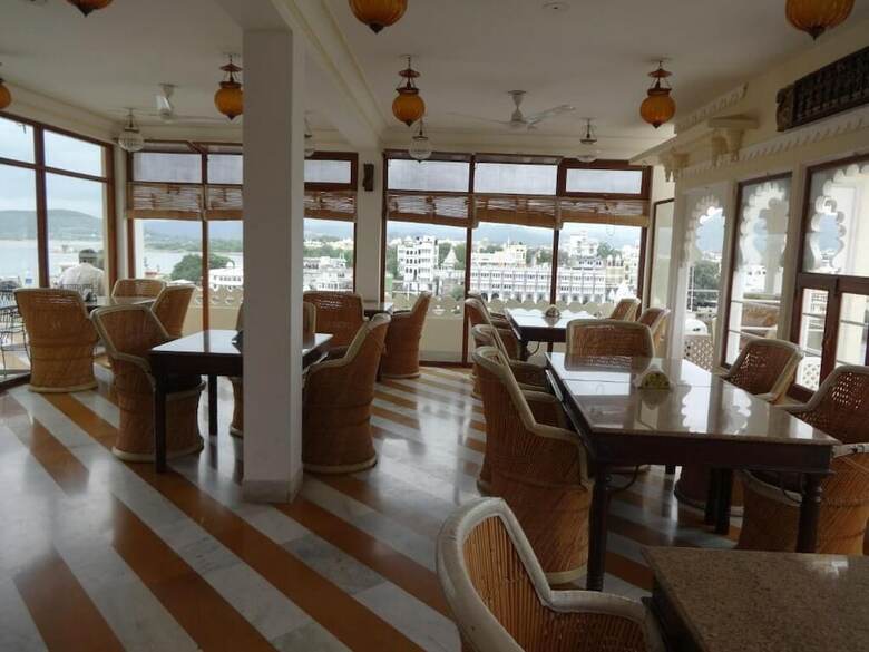 Hotel Jaiwana Haveli