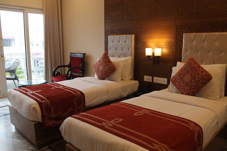 Hotel Surya