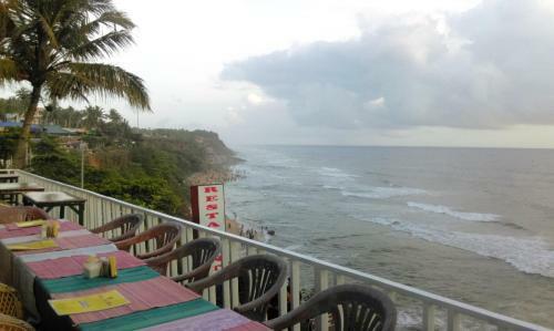 Hotel Hill View Beach Resort
