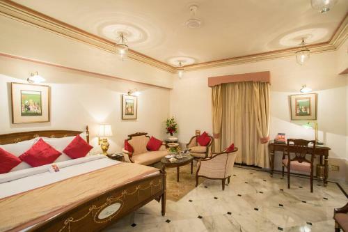Hotel Fateh Prakash Palace - Grand Heritage