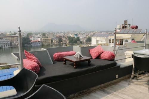 Bed & Breakfast Hotel Pratap Bhawan