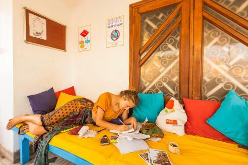 Stops Hostel Varanasi