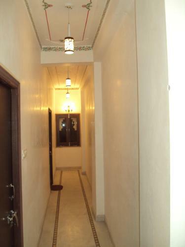 Hostal Mewar Avenue Guest House