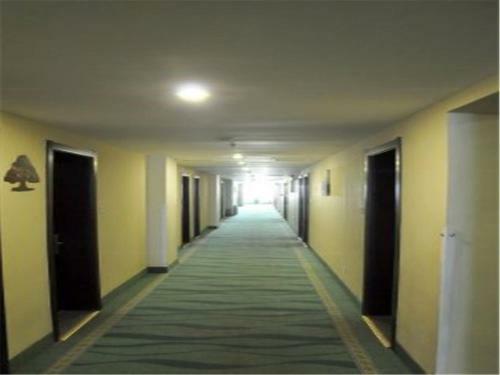 Greentree Shandong Linyi Yinque Mountain Road Express Hotel