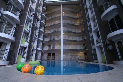 Atlas Airport Aparthotel