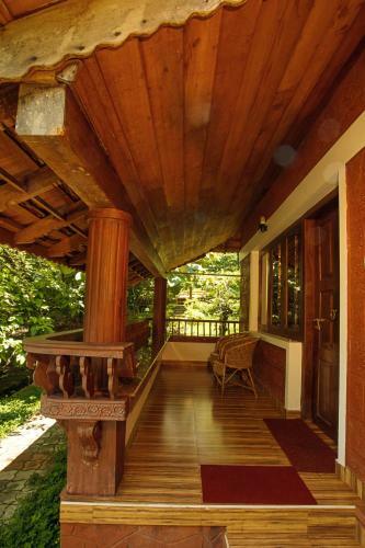 Hotel Crescent Residency