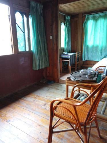 Hostal Longji Terrace Wood House