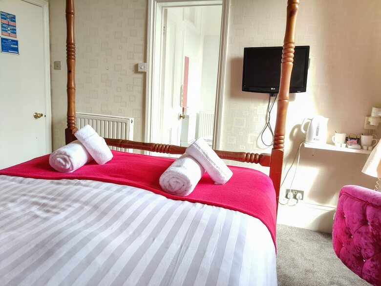 Wentworth House Hotel