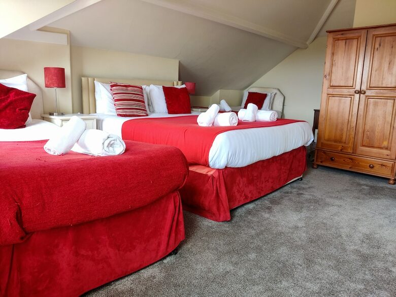 Wentworth House Hotel