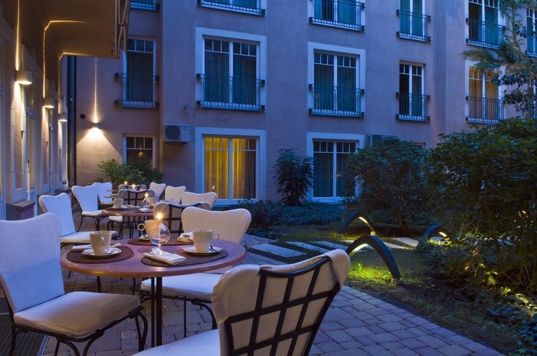 Hotel Mamaison Residence Izabella Budapest