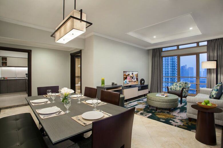 Hotel Somerset Grand Citra
