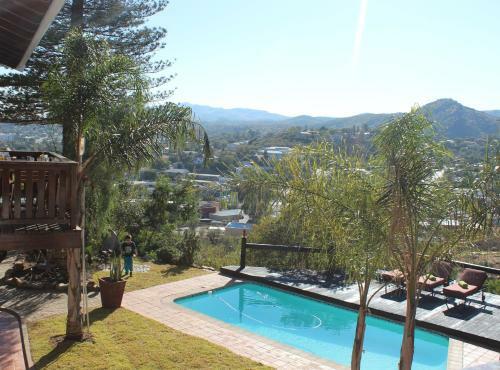 Hostal Hilltop Guest House