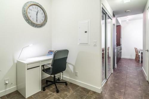 Apartamento Aoc Suites - Two Bedroom Condo - City/cn Tower View