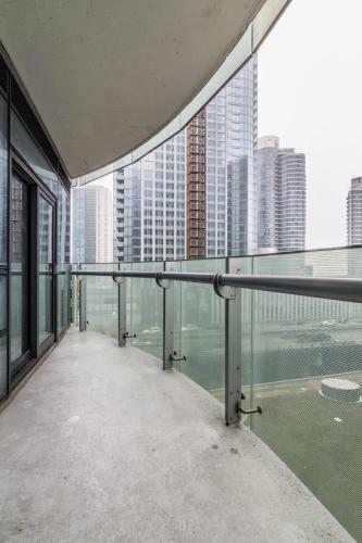 Apartamento Aoc Suites - Two Bedroom Condo - City/cn Tower View