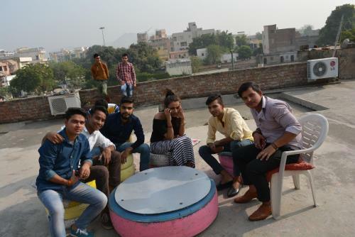 Hostal Khandela Paying Guesthouse