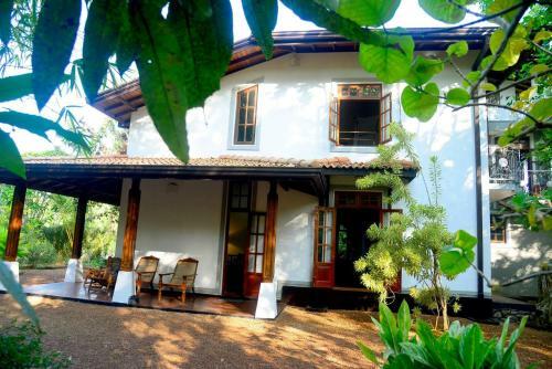Nadi Villa