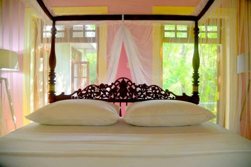 Nadi Villa
