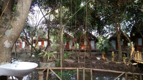 Hotel Maivien Orchard Resort