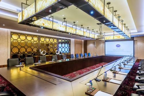 Hotel Grand Mercure Qingdao Nanshan Resort